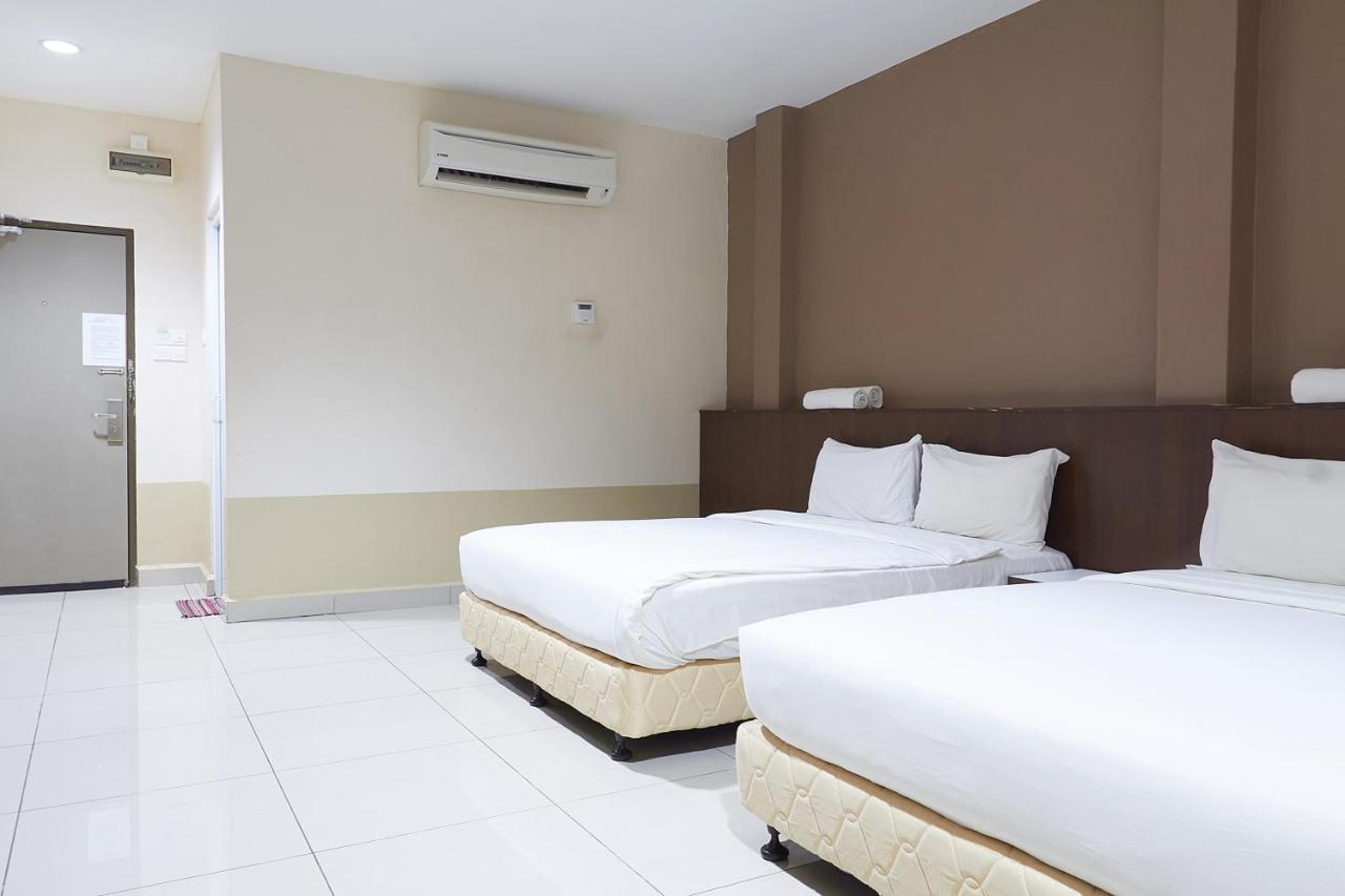 Langkawi Uptown Hotel Kuah Exterior foto